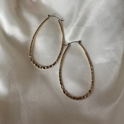 Oval Hoops