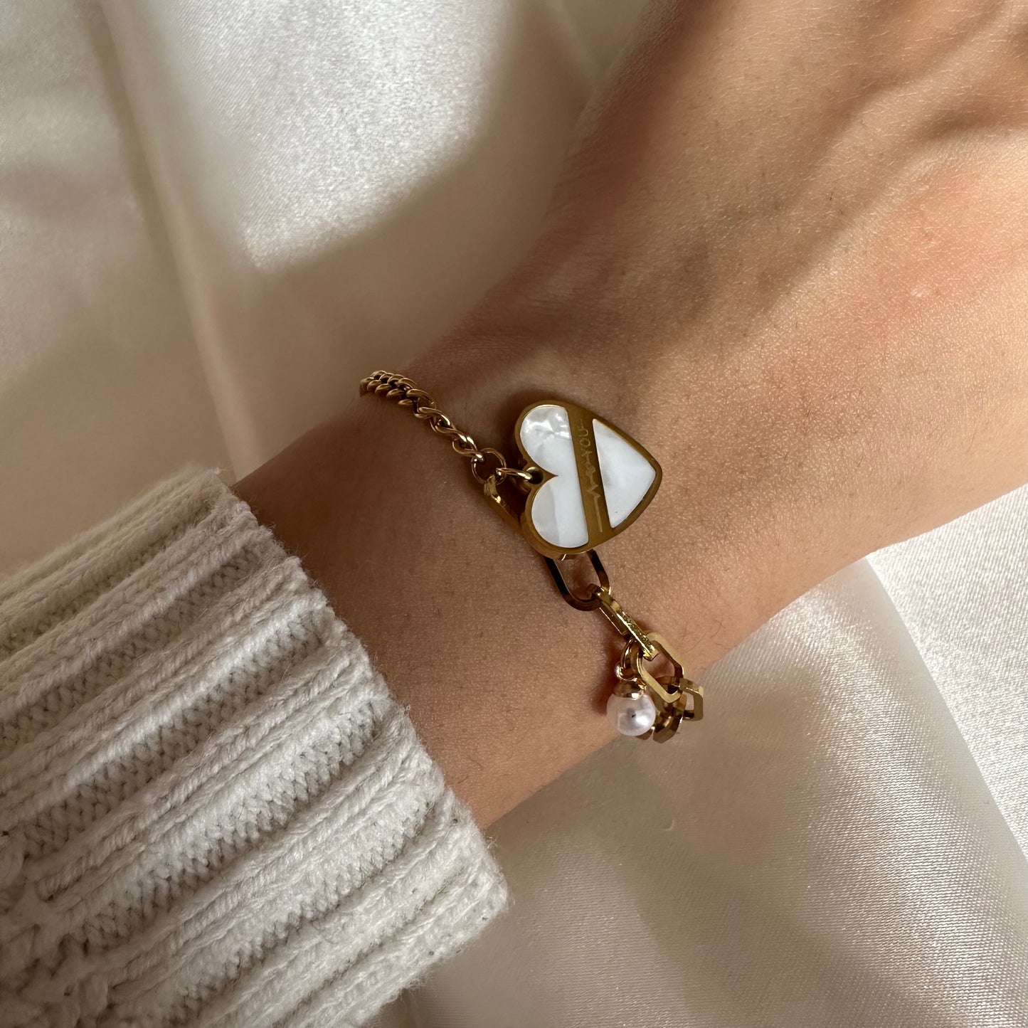 Asymmetric Heart Shaped Bracelet