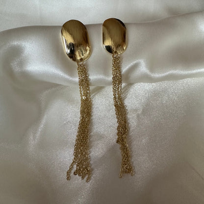 Lightweight Tassel Earrings (II)