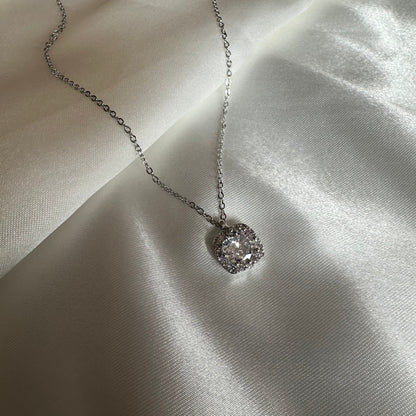 Diamond Style Necklace