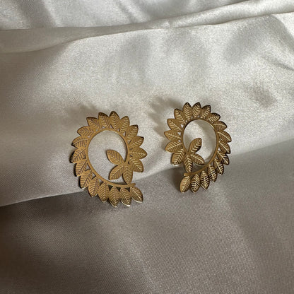 Leaf Detail Earring